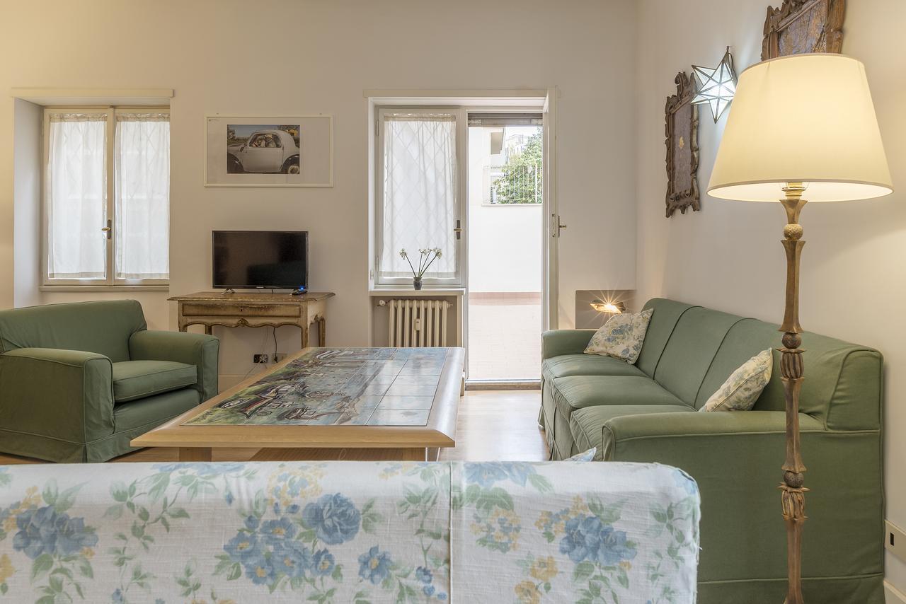 Micheli 4Pax Apartment With Terrace Roma Ngoại thất bức ảnh